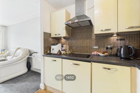 Kitchen / Living area