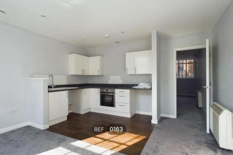 Kitchen &amp; Living area