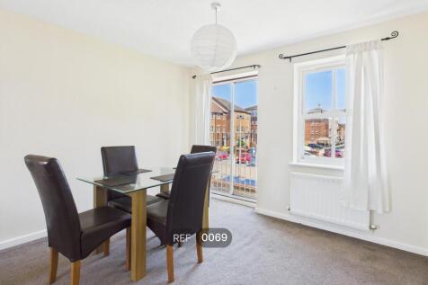 Living / Dining area