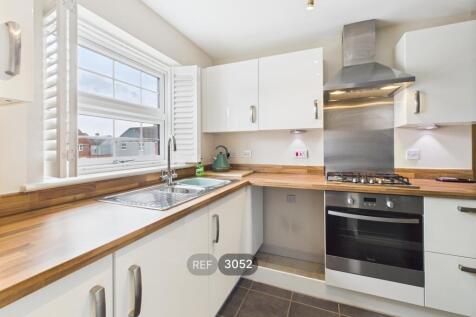 Kitchen / Living/Dining area