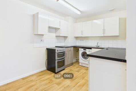 Kitchen &amp; Living area