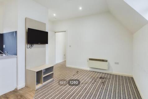 Kitchen &amp; Living area