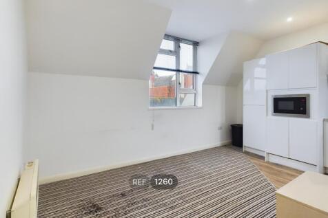Kitchen &amp; Living area
