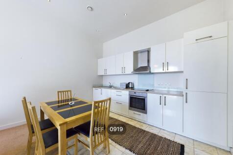 Kitchen/Dining/Living area