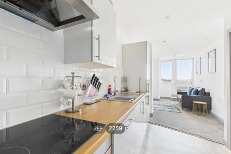 Kitchen &amp; Living area