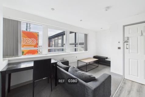 Kitchen / Living room