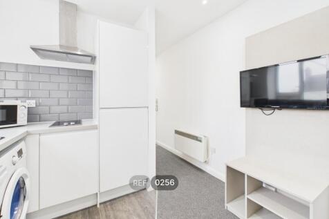 Kitchen/Living area