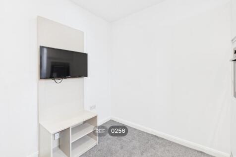Kitchen/Living area