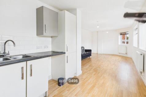 Kitchen / Living area