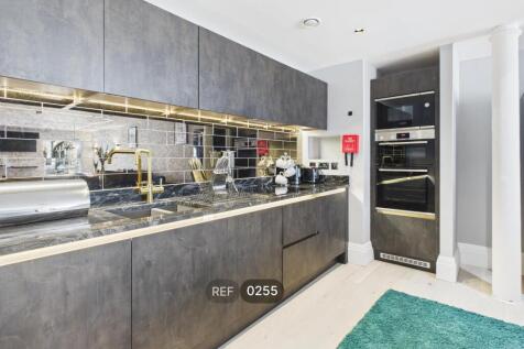 Kitchen / Living area