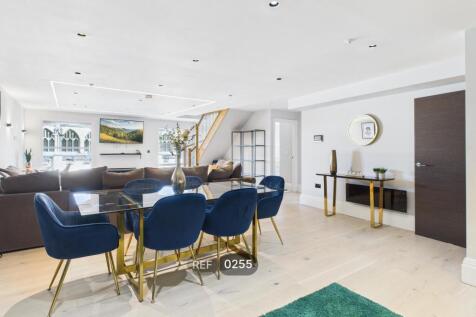 Kitchen / Living area