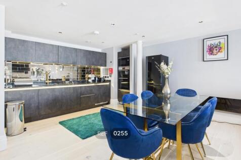 Kitchen / Living area