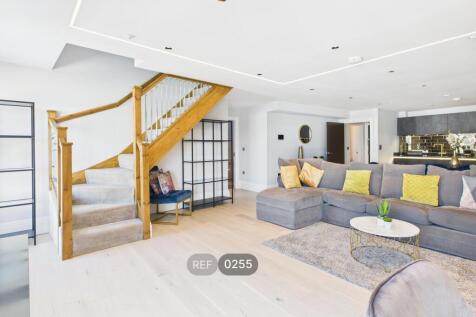 Kitchen / Living area