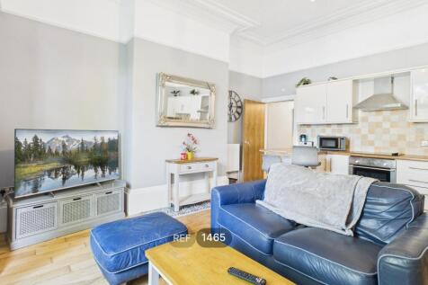 Kitchen / Living area