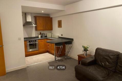 Kitchen / Living area