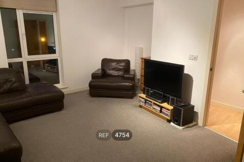 Kitchen / Living area
