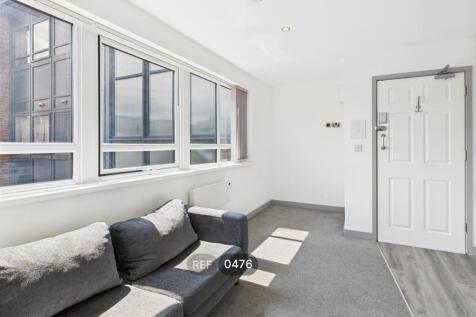 Kitchen & Living area