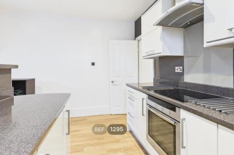 Kitchen / Living area