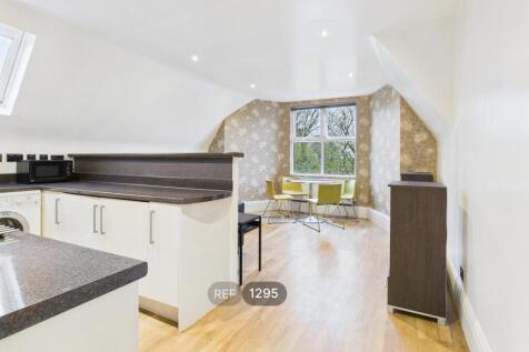 Kitchen / Living area