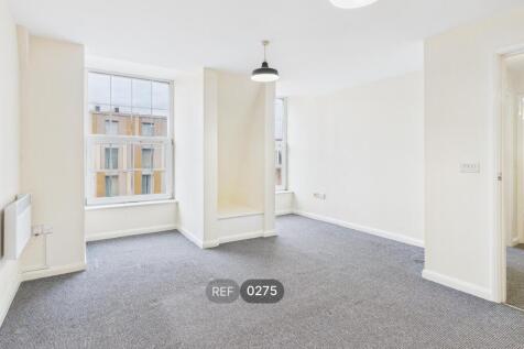 Kitchen / Living area