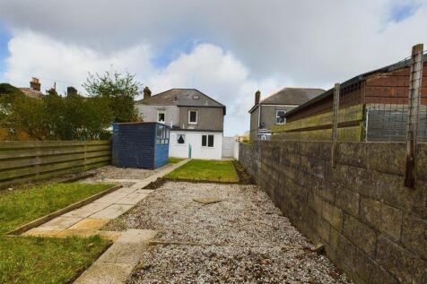 garden and rear elevation