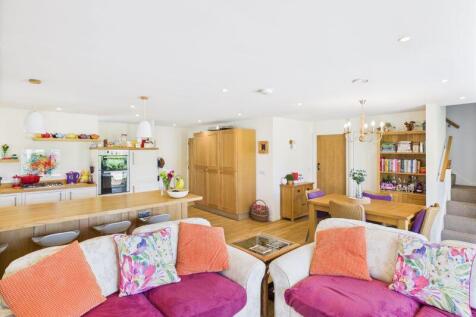 kitchen/dining/living space