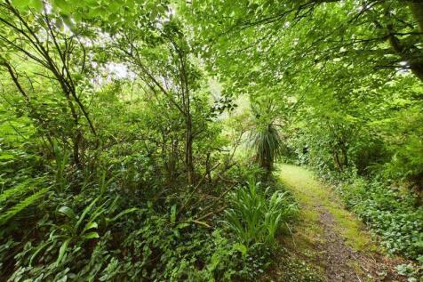 Walkway/path
