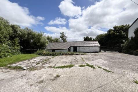 Detached barn