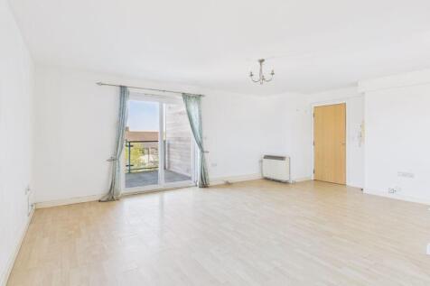 living/dining/kitchen space