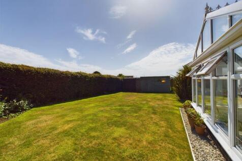 Rear lawn