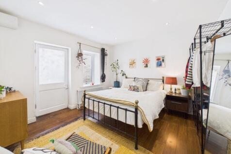 ground floor flat bedroom one