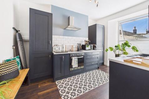 top flat kitchen