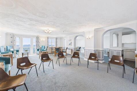 communal lounge
