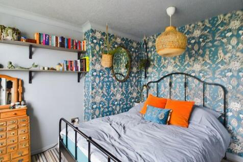 bedroom four/reception room