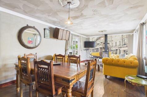 lounge/diner