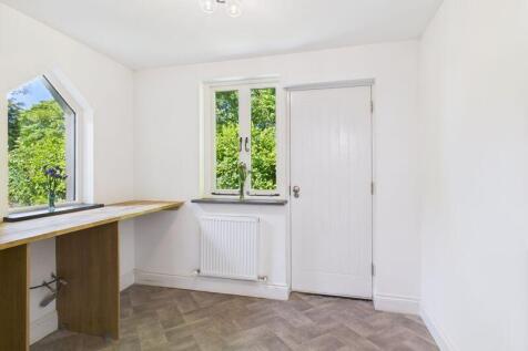 entrance/utility