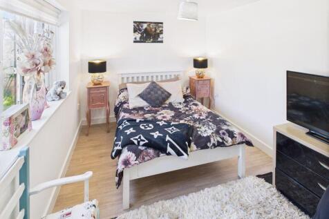 Downstairs Bedroom