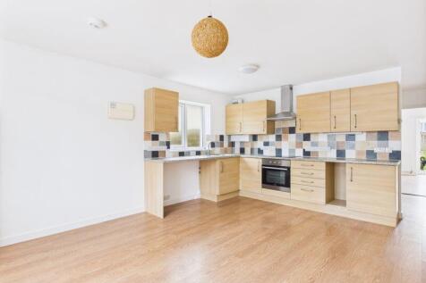 kitchen/living space