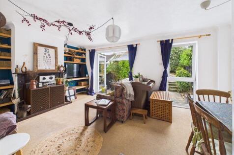 Living room/diner