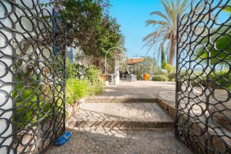 Property Image 8