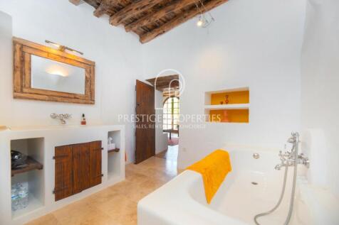 Property Image 38