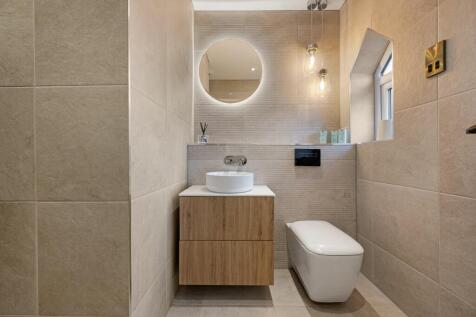 Master En-suite