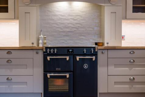 Kitchen Range