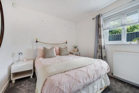 Downstairs Bedroom 5
