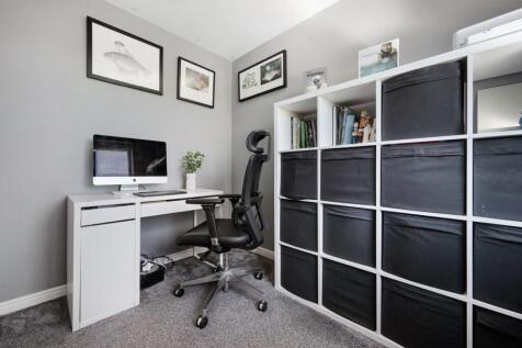 Bedroom 4 / Office