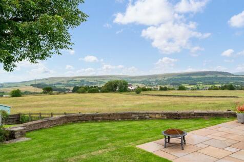 Rear Garden and View