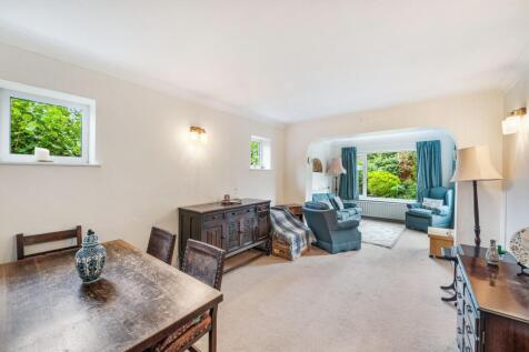 Dining Room / Lounge