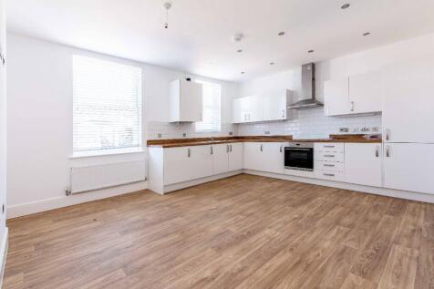FF Kitchen / Lounge