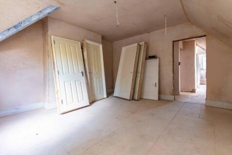 Flat 3 SF