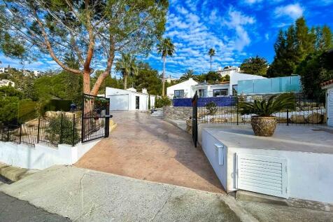 Property Image 8